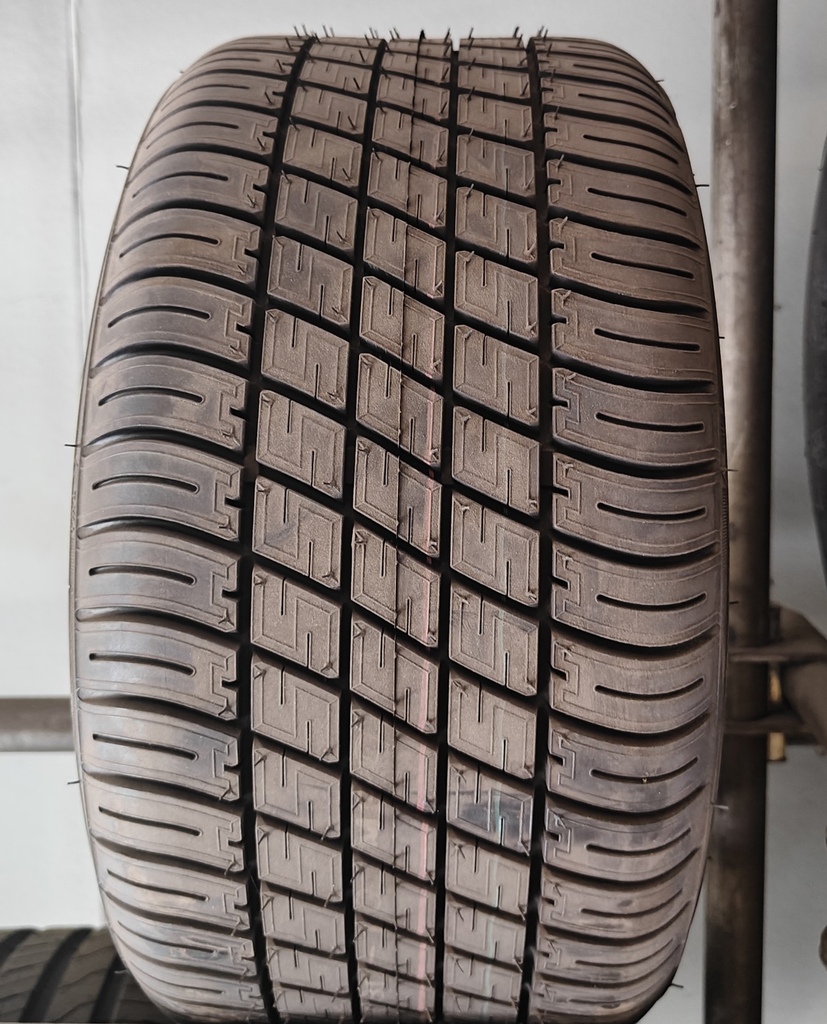 195/50-10(18x8,00-10)  MAXXIS M-8001 HI-SPEED dot0817