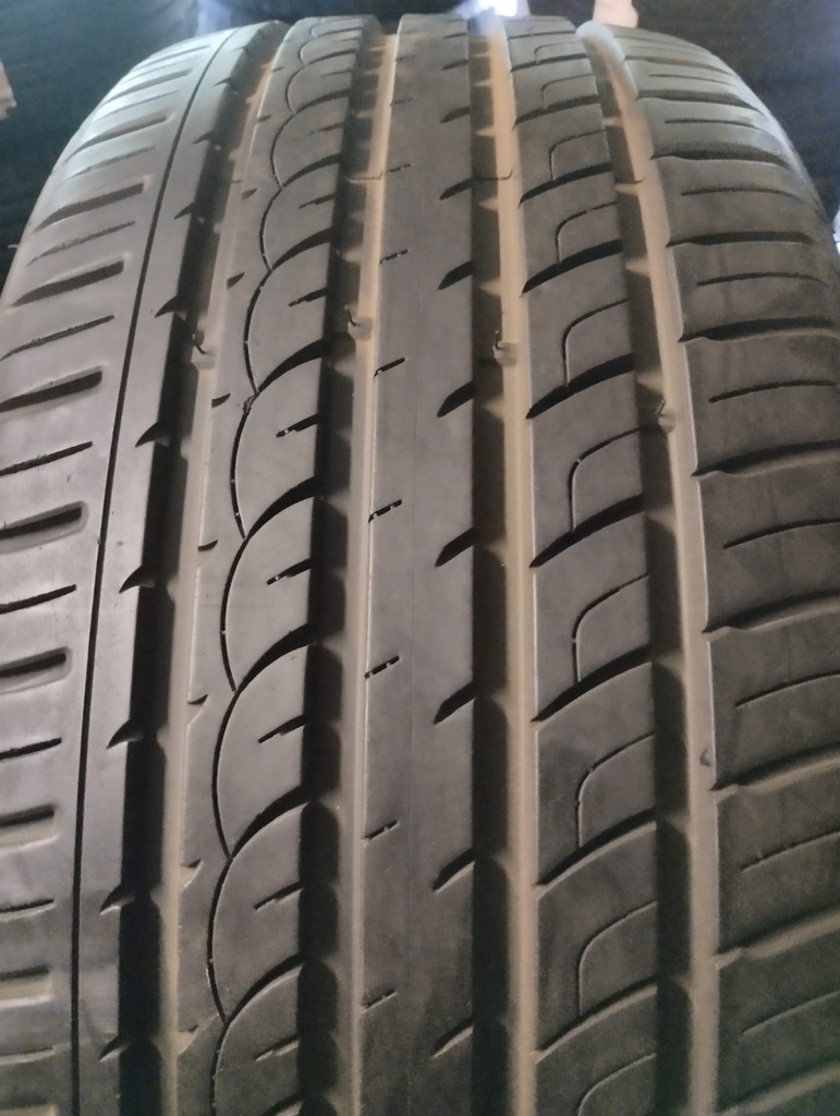 245/45R19 102Y RADAR DIMAX R8+ käyt. DOT0416  2 kpl